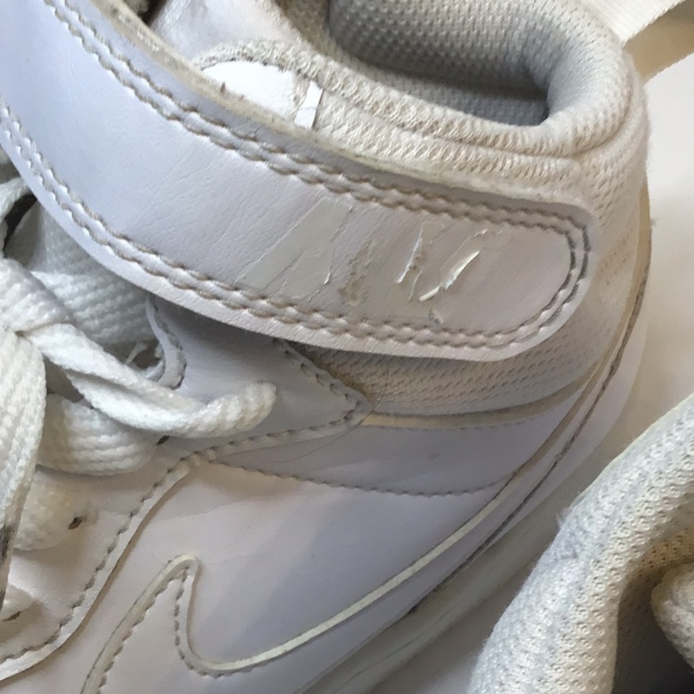 NIKE AIR WHITE UPPER SNEAKERS SZ 4.5Y - Picture 6 of 12